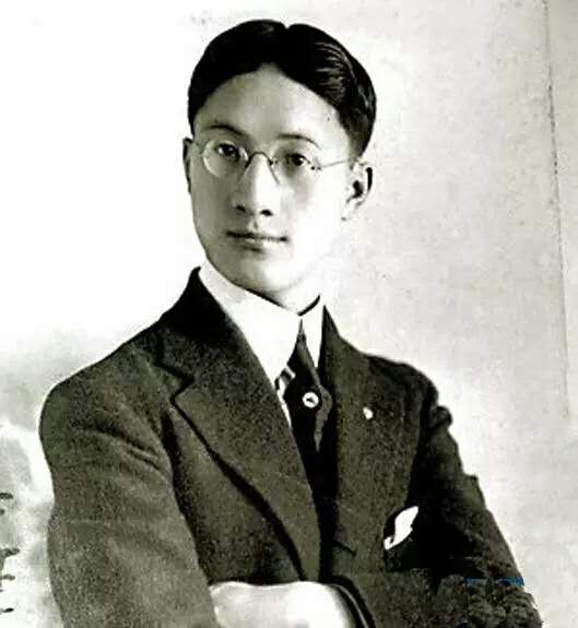 陈艾玲《再别康桥》