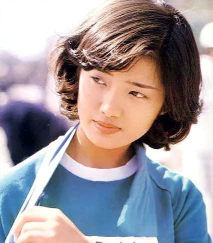 1976电视剧《血疑》主题曲--《我衷心的感谢你》山口百惠