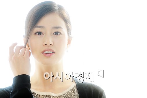 韩国第一美女金泰熙在电视剧《爱在哈佛》中