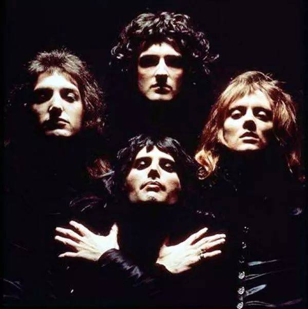 Queen《Another One Bites The Dust》《又干掉一个》