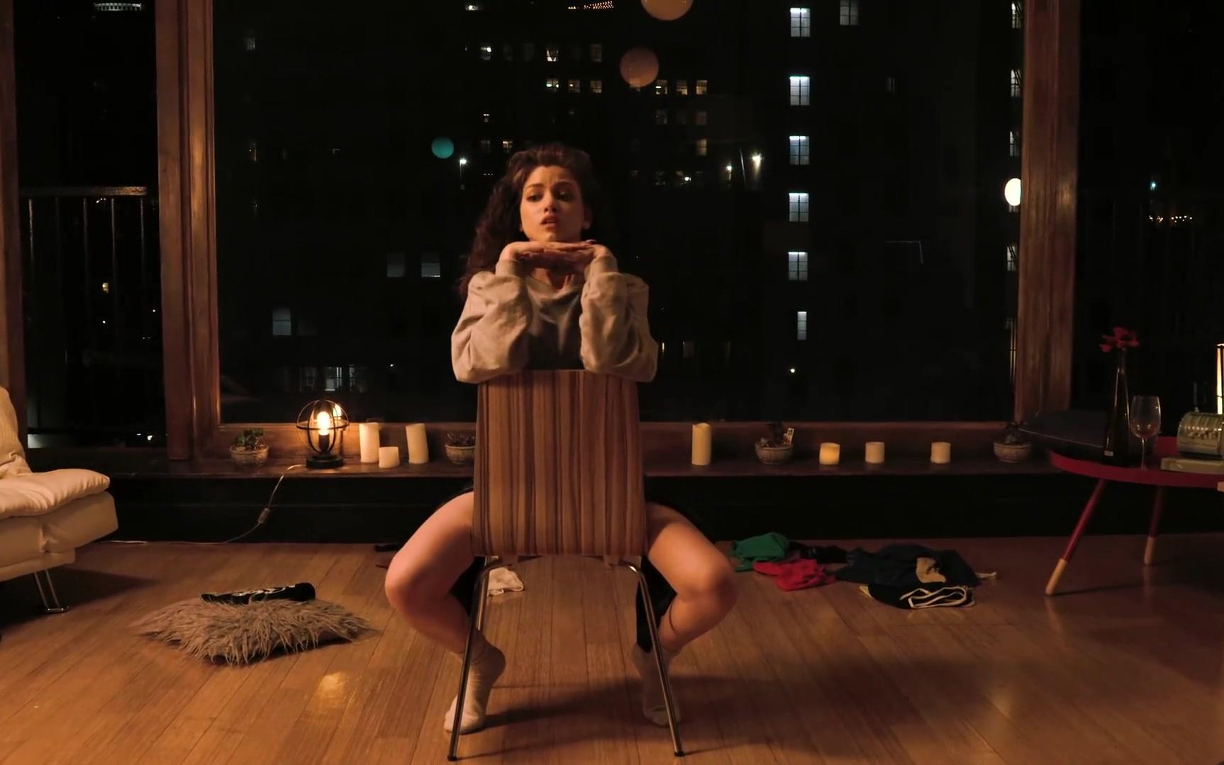 Bebe Rexha《I'm A Mess》