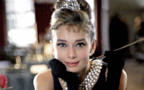 1993年镜头Audrey Hepburn（奥黛丽赫本）在第65届奥斯卡颁奖典礼