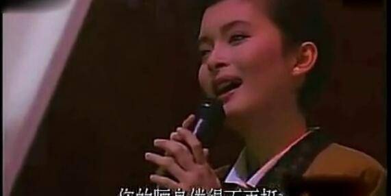 张强《 烛光里的妈妈》