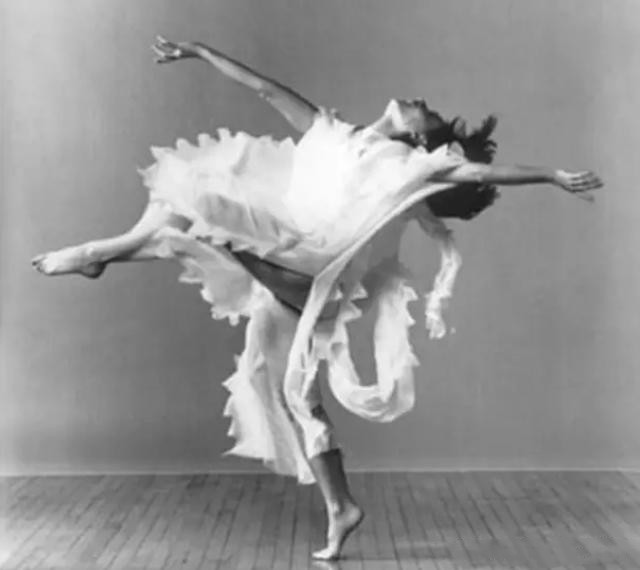 现代舞蹈家之母--伊莎多拉·邓肯（Isadora Dunca）