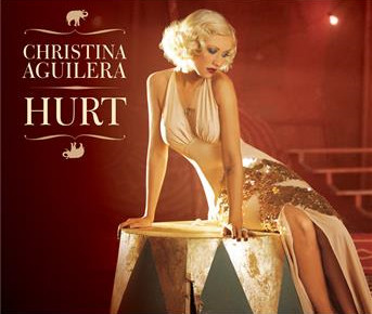 Christina Aguilera 《Hurt》 (Live)