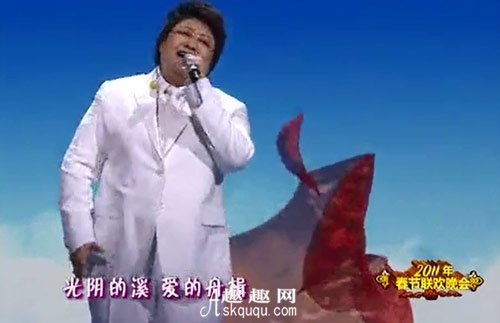 2011年CCTV春晚《众里寻你》韩红