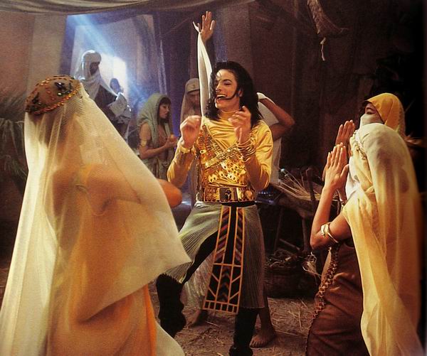 埃及艳后与Michael Jackson《Remember The Time》