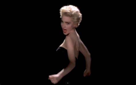Madonna Ciccone《Papa Dont Preach》（爸爸别说教）