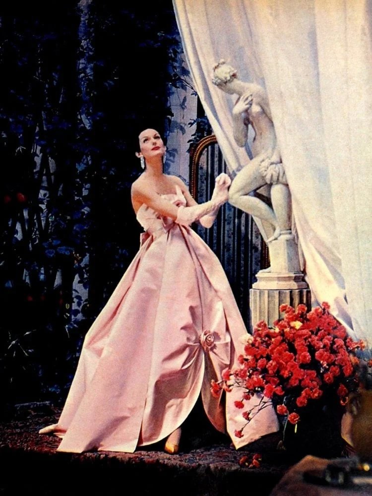 美国女性用品品牌Modess在1950年代的广告