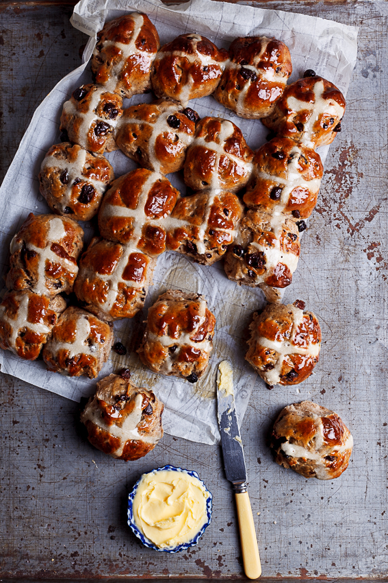 儿歌《Hot Cross Buns》