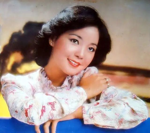 邓丽君《青春鼓王》