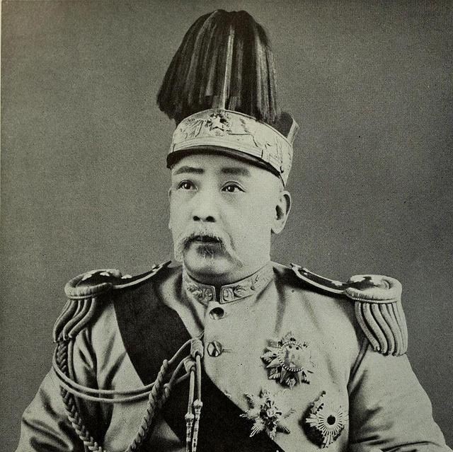 《华夏名人》近代.袁世凯