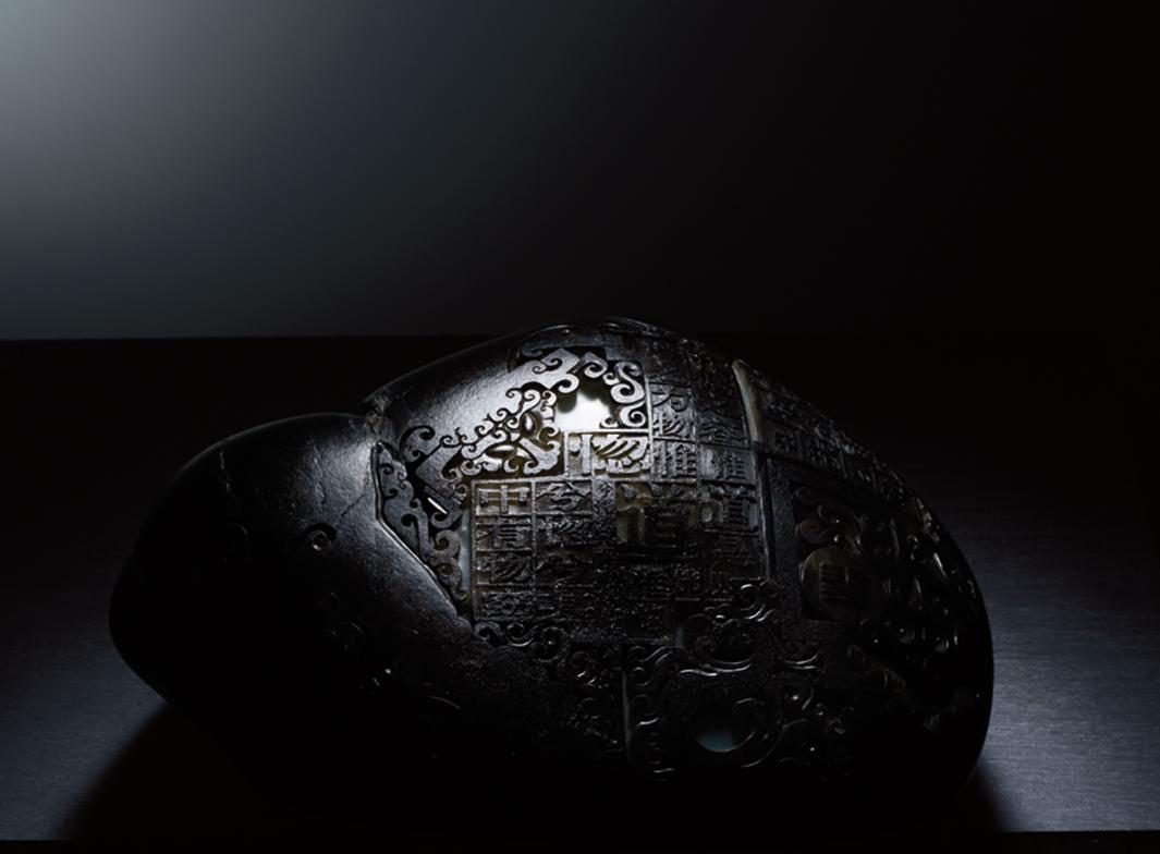 玉雕大师崔磊的作品《太一》