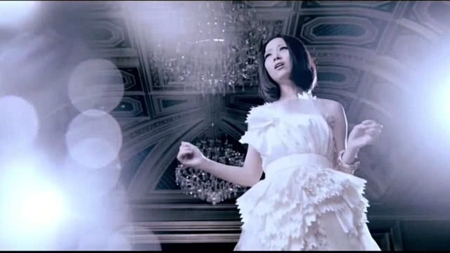 姚贝娜《随它吧》