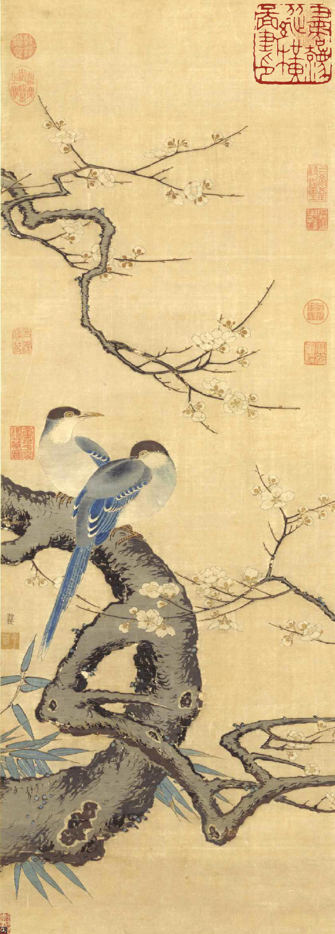 宋 沈子蕃《缂丝梅鹊图轴》（北京故宫博物院）