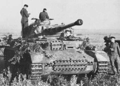 《Panzerlied》（坦克之歌）