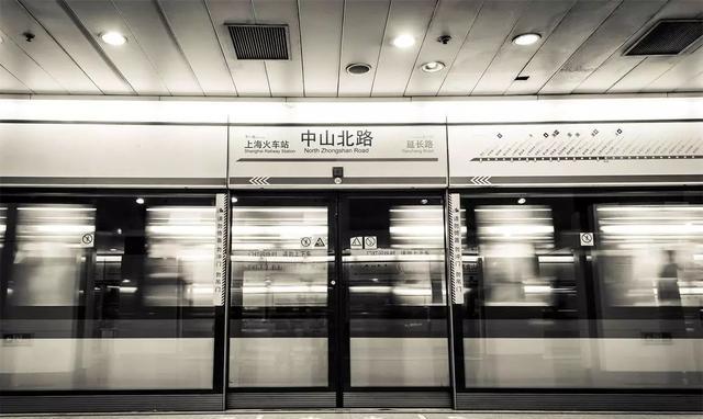 上海地铁车站美食搜索