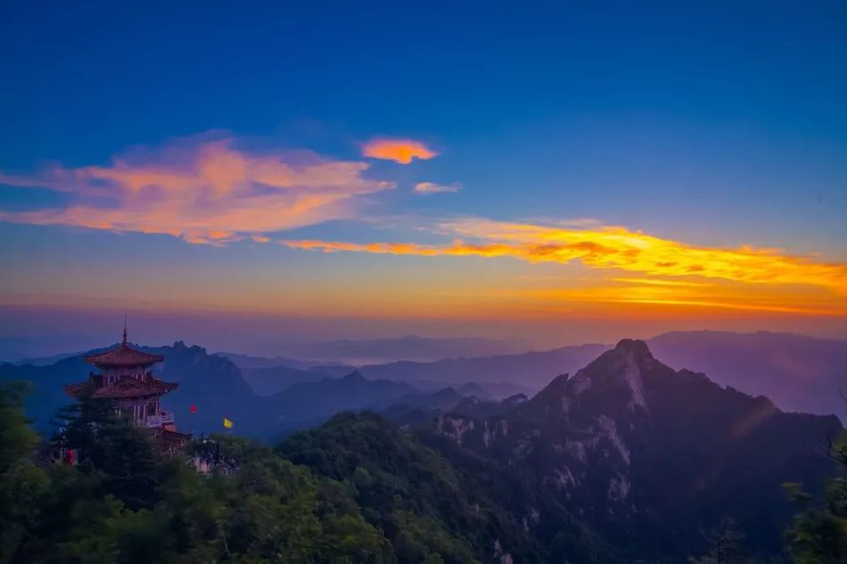 河南云白山