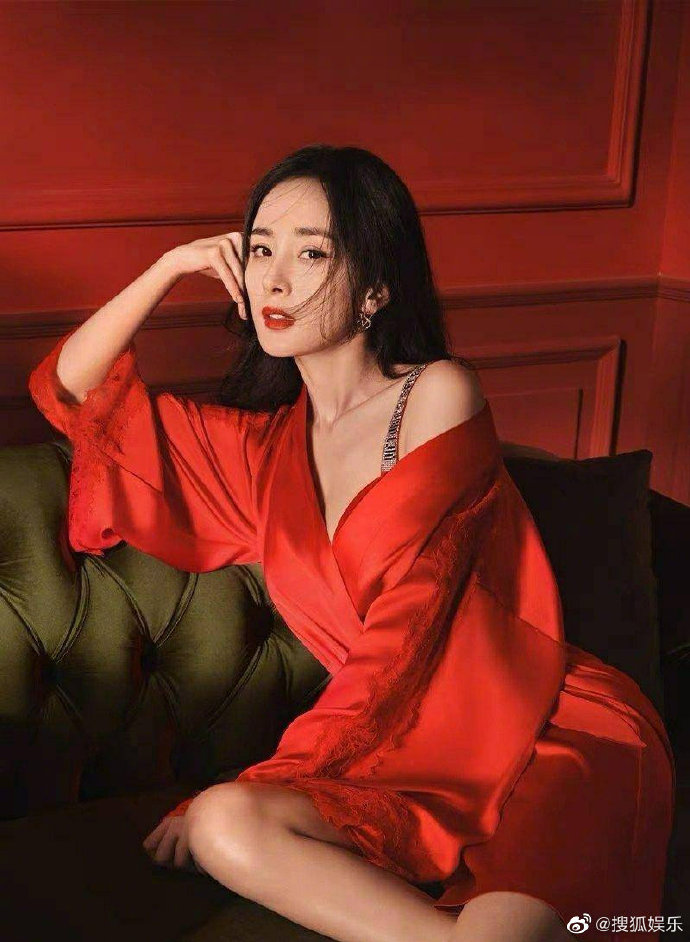 杨幂内衣广告大片
