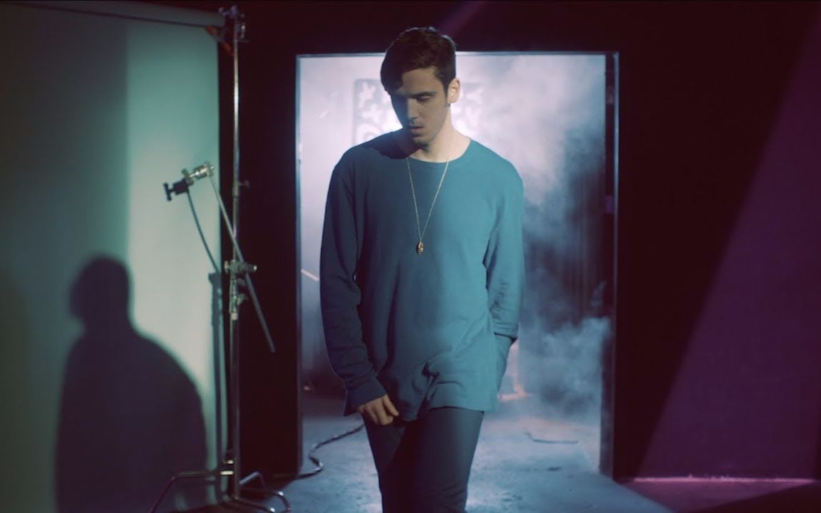 Lauv《Easy Love》