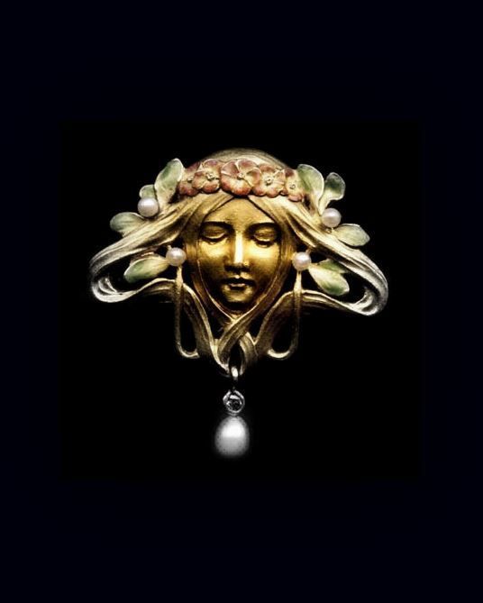 新艺术风格古董珠宝中的“女神”脸