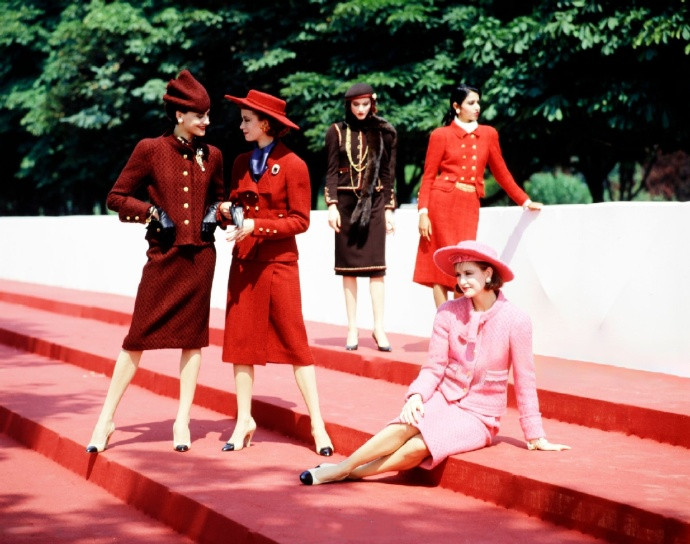 80年代的 Chanel 画报