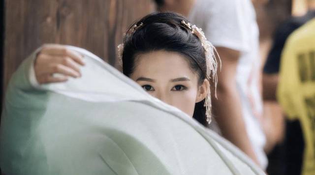 墨明棋妙《桃花不见》