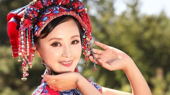 汤灿《远方的客人请你留下来》