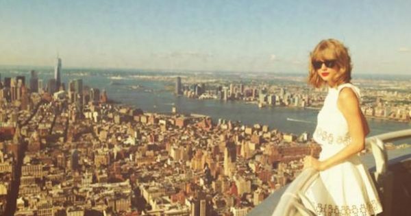 Taylor Swift《Welcome To New York》（现场）