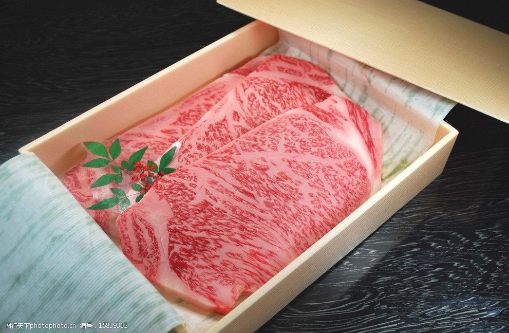 奢侈而美味 日本神户雪花牛肉