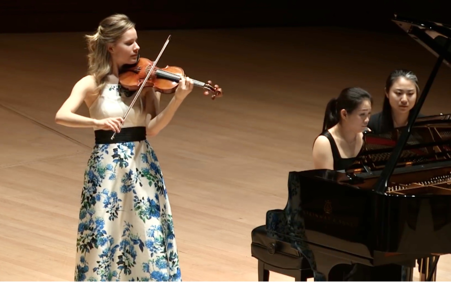 Aubree Oliverson小提琴演奏肖邦《离别曲》