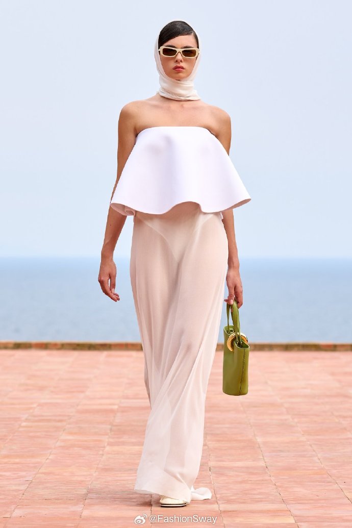 Jacquemus 2024秋冬大秀