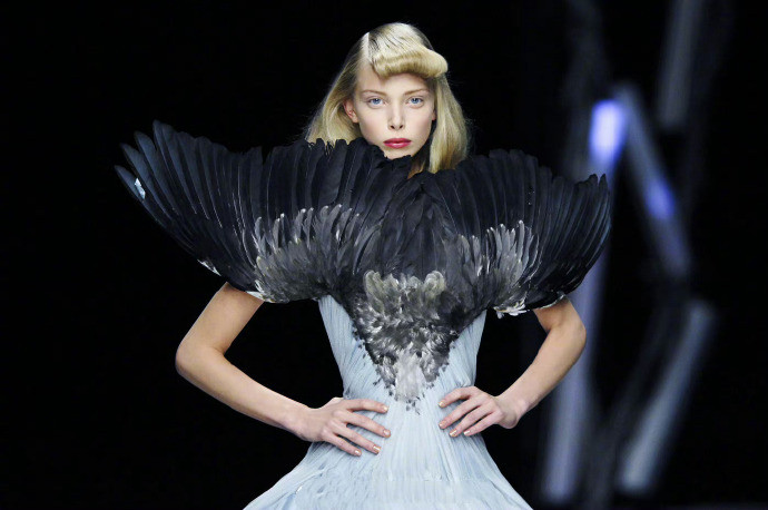  Alexander McQueen S/S 2008