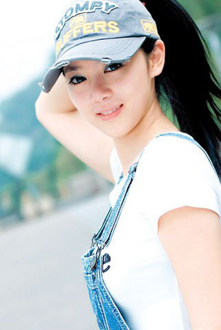 重庆美女孙文婷获封国民校花