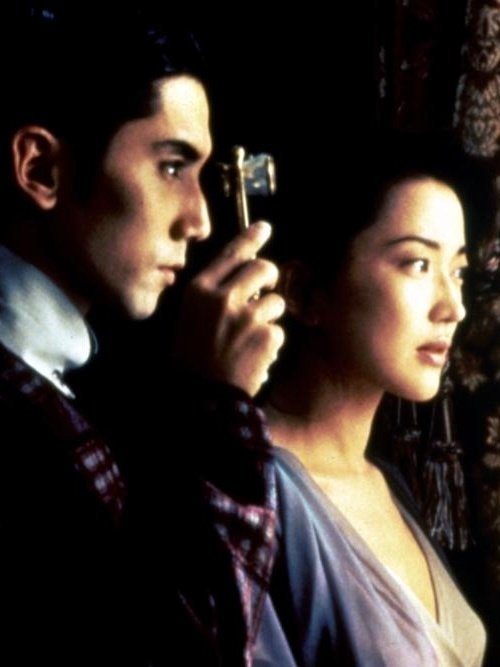 1994年电影《乱步谜案》中的本木雅弘与羽田美智子