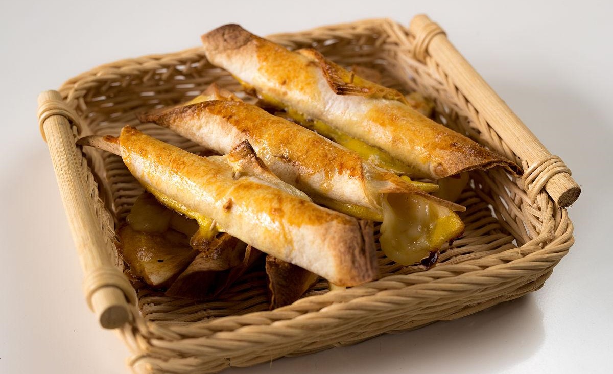 塔其头（TAQUITO)