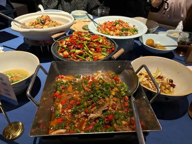 上海富民路上的美味湖南菜馆