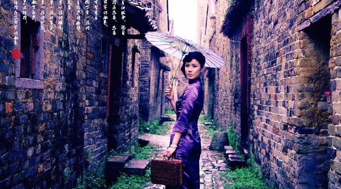 《雨巷》A Lane In The Rain