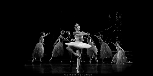 “大古典双人舞”（Grand Pas De Deux）
