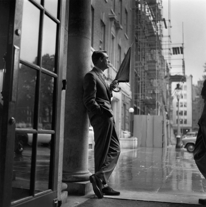 Cary Grant in New York City. ​