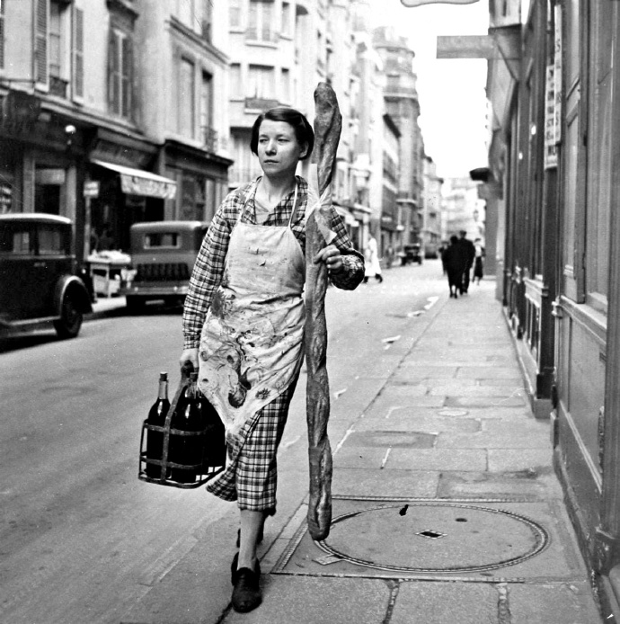 Paris, 1945