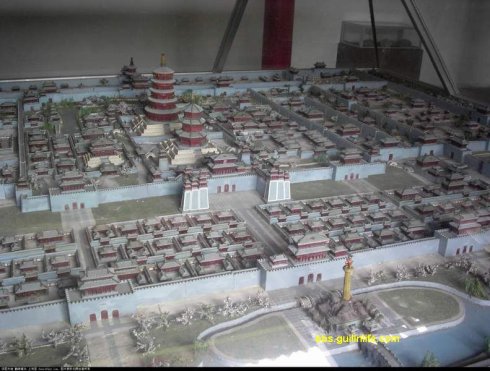 古代最雄伟的金属建筑——天枢
