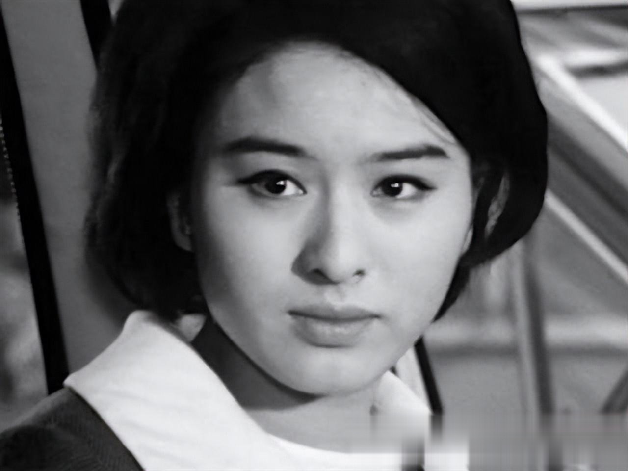 盘点：日本表演艺术家栗原小卷主演的爱情片，一代人心中的女神