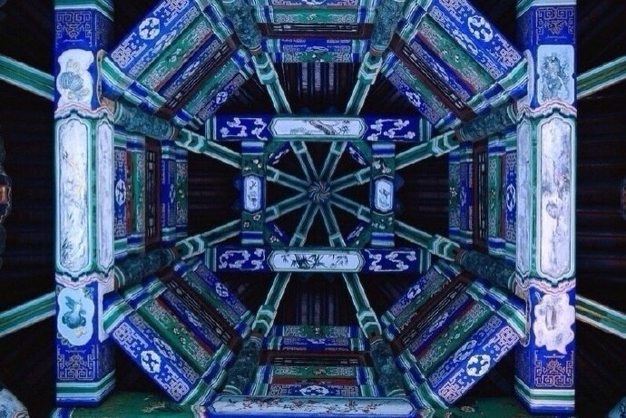 藻井