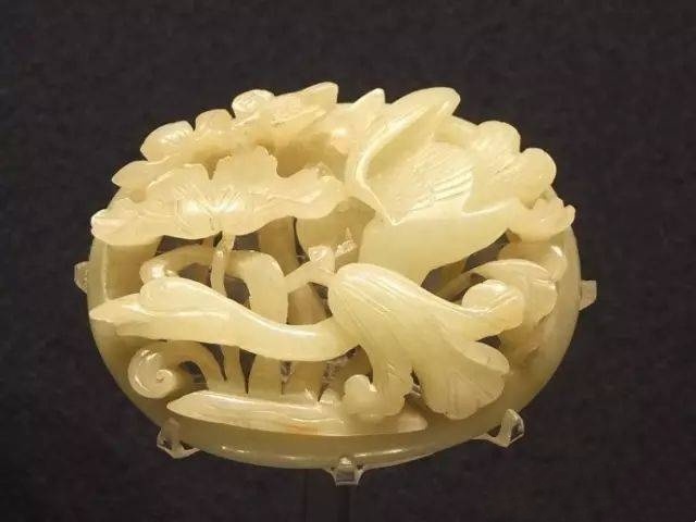 元代玉雕器赏析